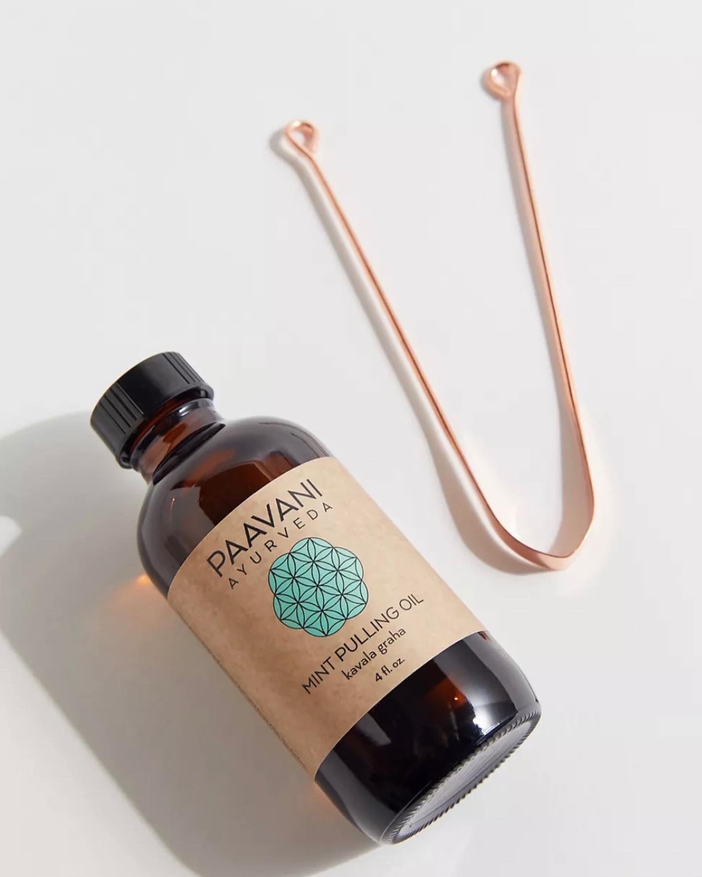 Mint Oral Care Ritual: Ayurvedic Oil Pulling & Tongue Cleaning