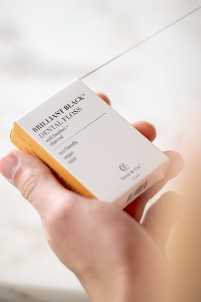 Brilliant Black® Floss