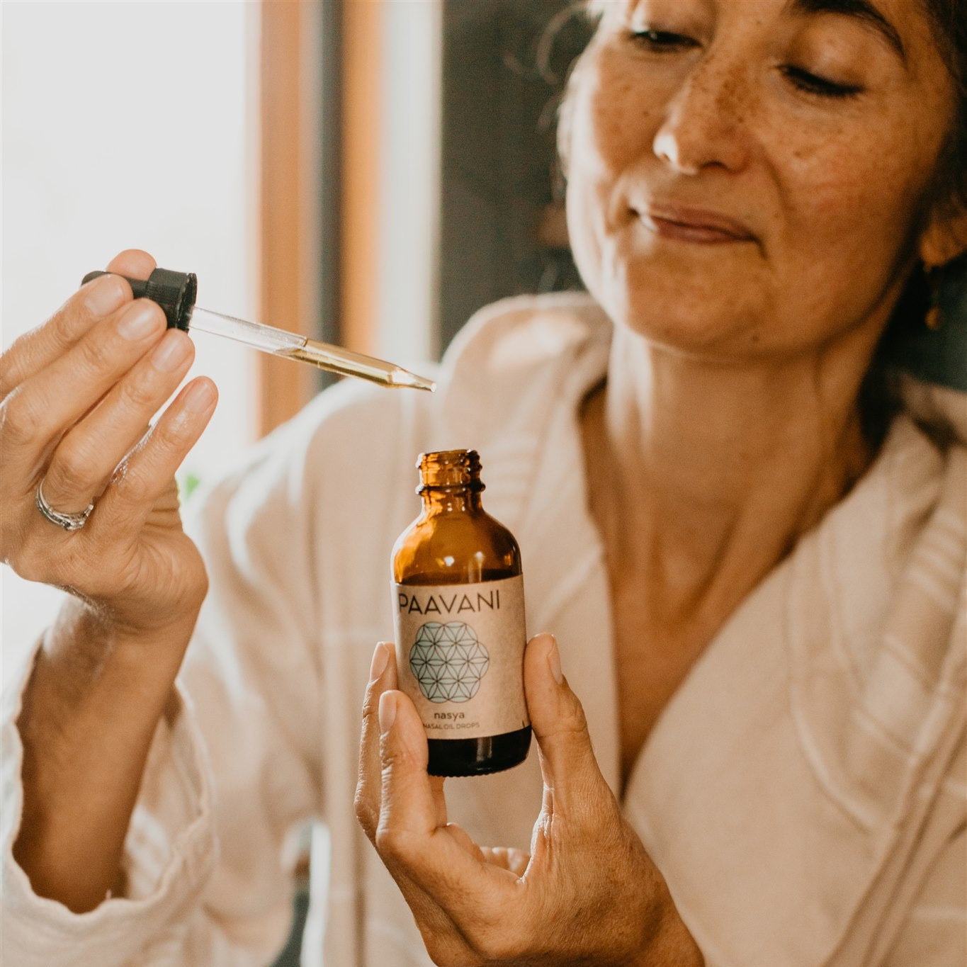 Nasya Oil: Ayurvedic Nose Oil for Deep Breathing