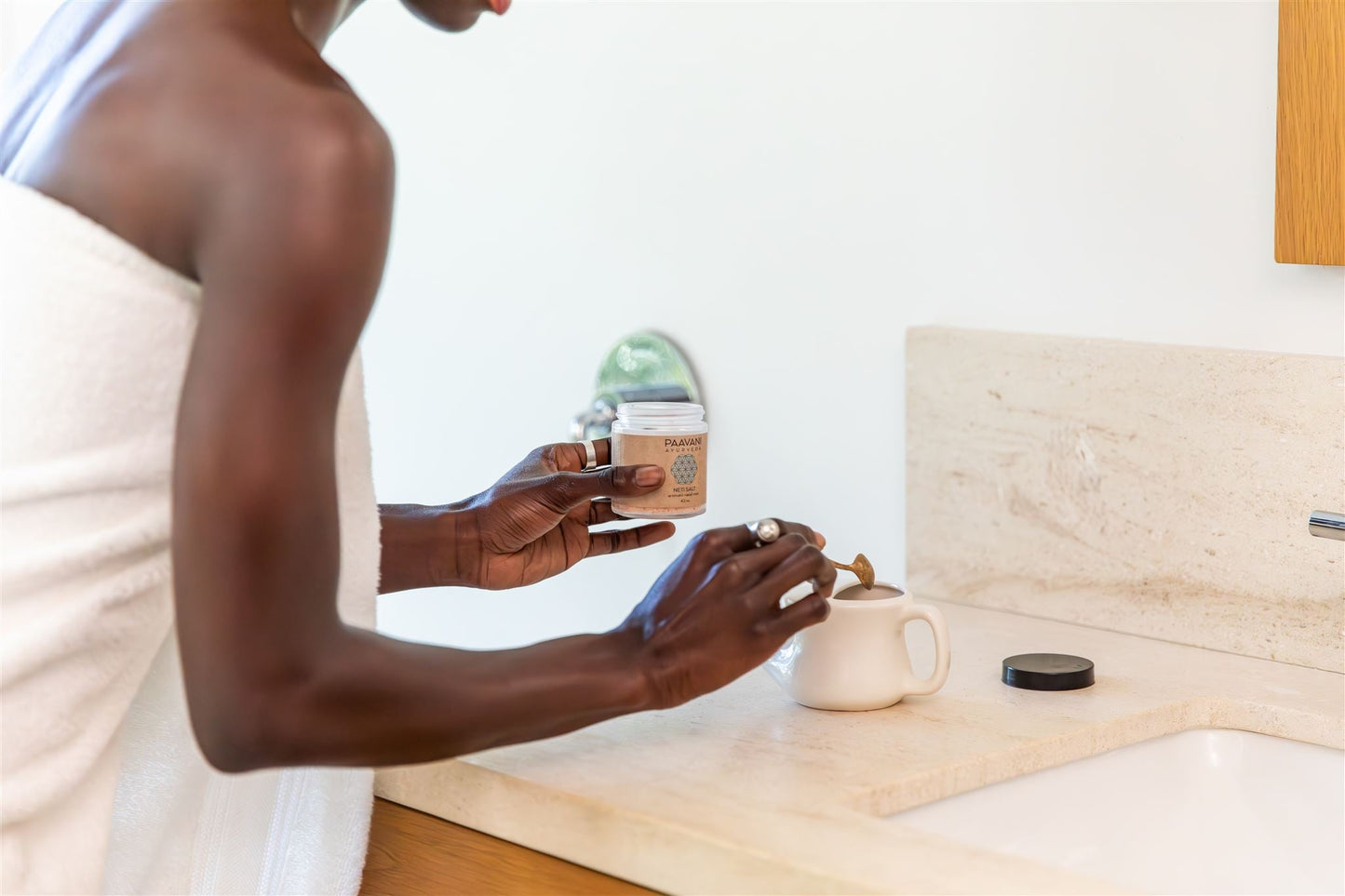 Aromatic Neti Salt: Herbal-Infused Mineral Rinse for Nasal Care