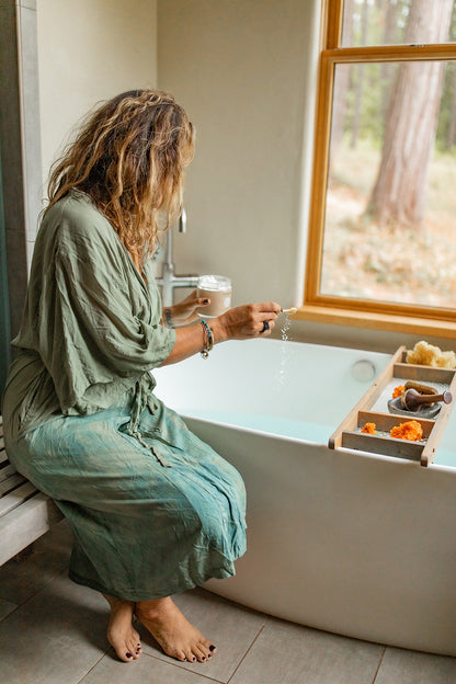 Coconut Milk Bath: Ayurvedic Herbal Soaking Ritual for Skin & Spirit