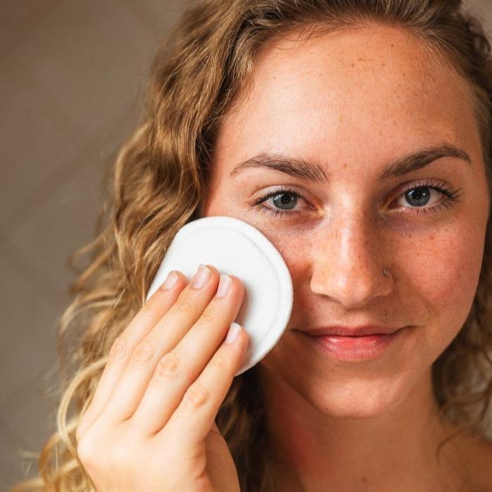 Bamboo Facial Rounds Holder