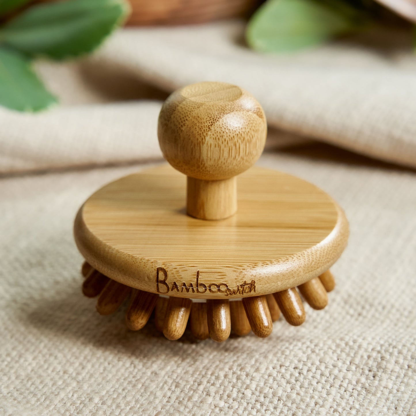 Bamboo Stimulating Scalp Massager