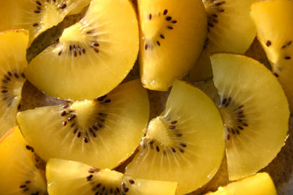 50 Golden Kiwi Fruit (Actinidia Chinensis) Seeds