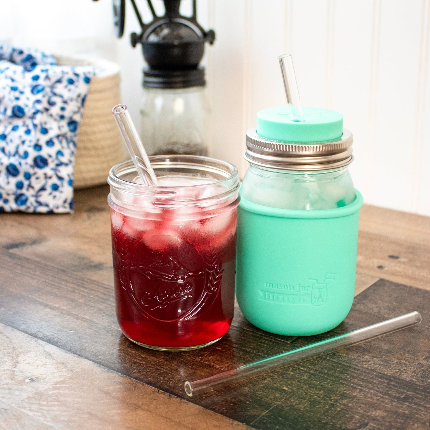 Medium Glass Straws for Pint Mason Jars 4 Pack + Cleaner