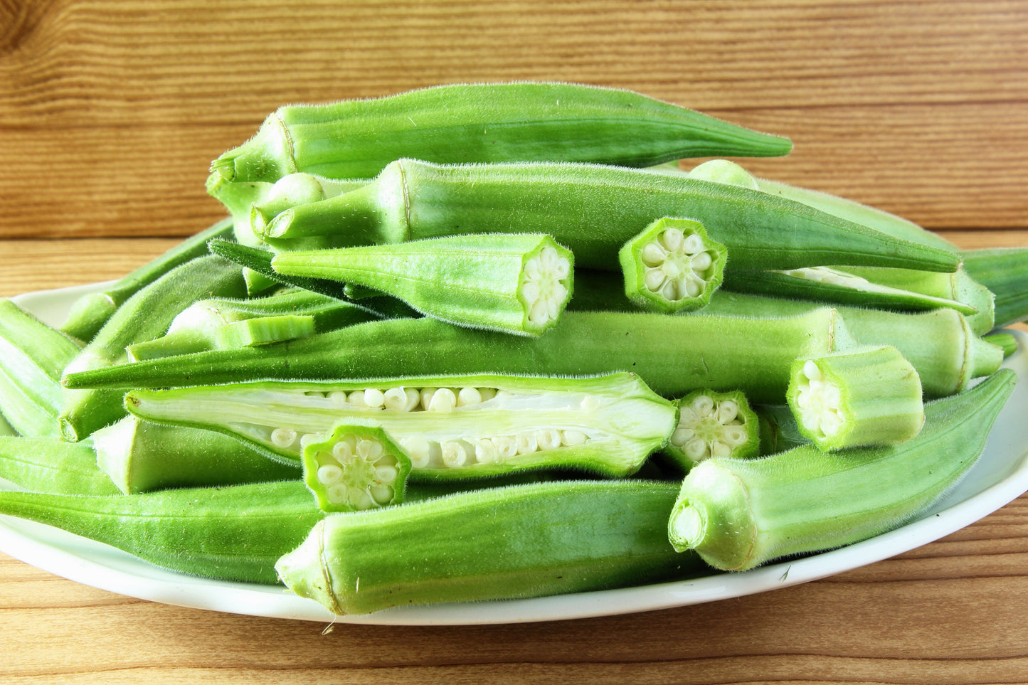 150 Emerald Okra (Abelmoschus Esculentus) Seeds