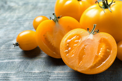 Golden Jubilee Tomato (Solanum lycopersicum) Seeds – 150 ct