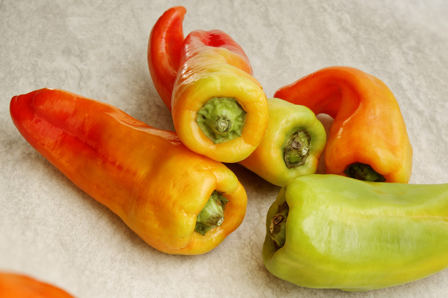 75 Cubanelle Pepper (Capsicum Annuum) Seeds