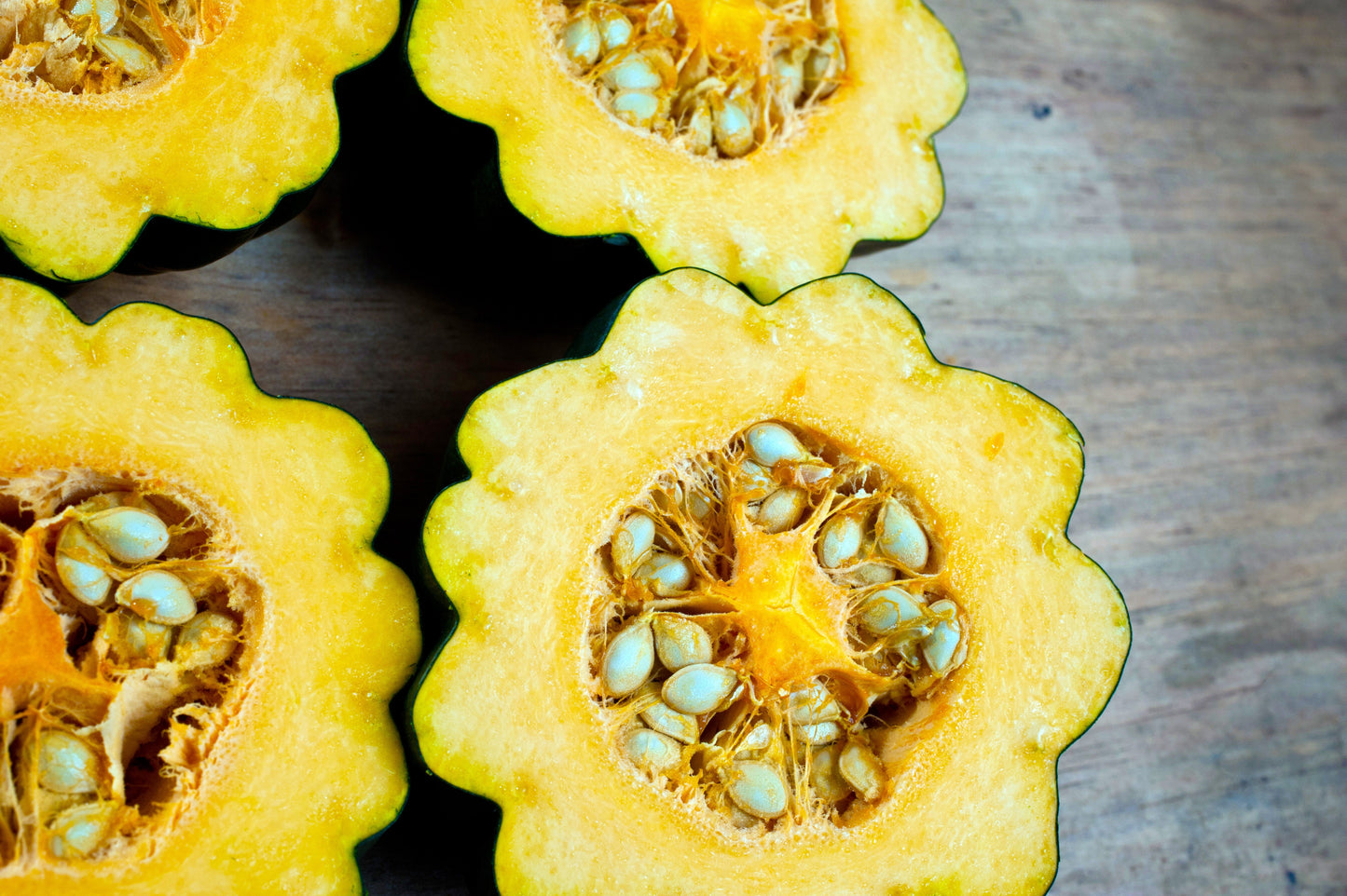 50 Table Queen Acorn Squash (Cucurbita Pepo) Seeds