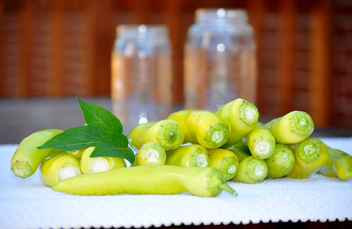 Sweet Banana Pepper (Capsicum annuum) Seeds – 250 ct